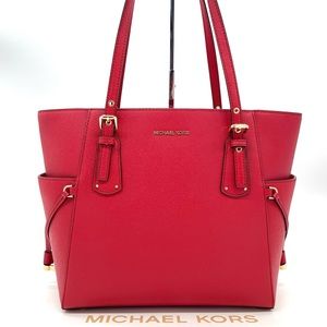 Michael Kors Voyager Tote Bag